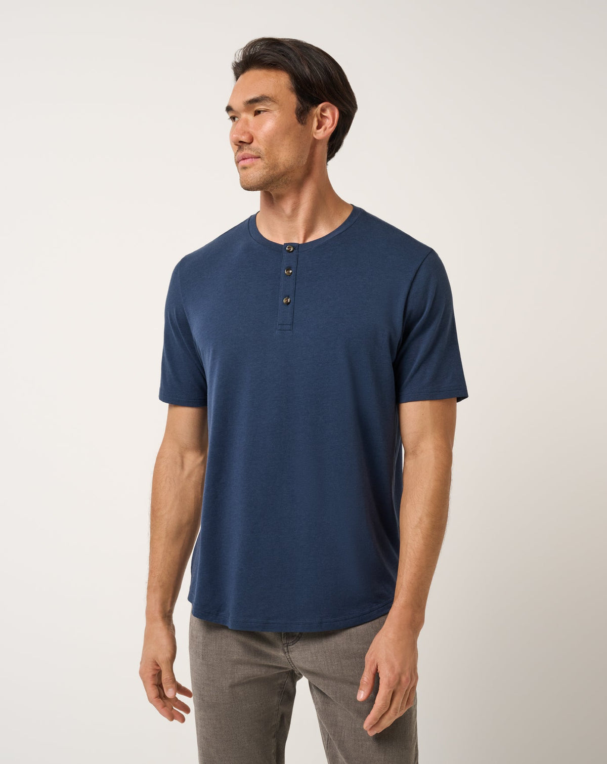 TravisMathew | Cloud Henley Tee - Total Eclipse