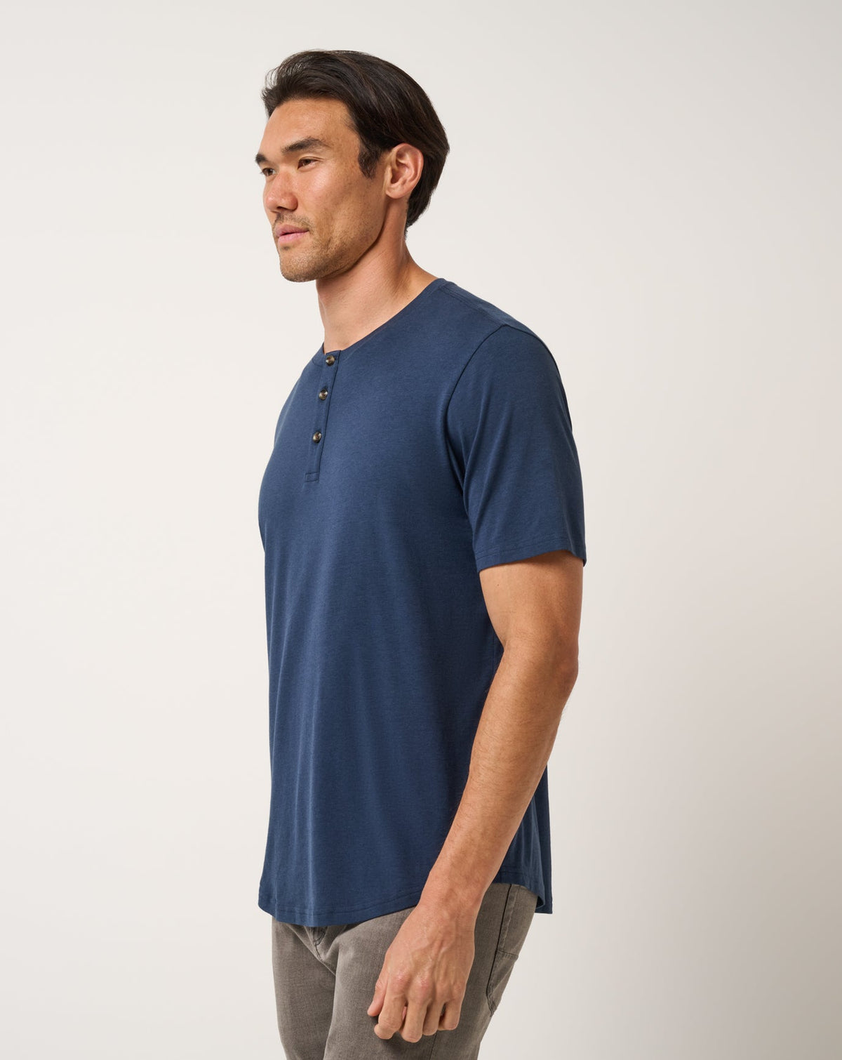 TravisMathew | Cloud Henley Tee - Total Eclipse