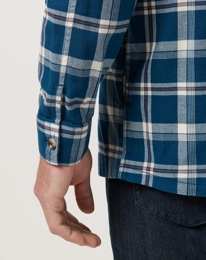TravisMathew | Cloud Flannel Hooded Button-Up - Titan