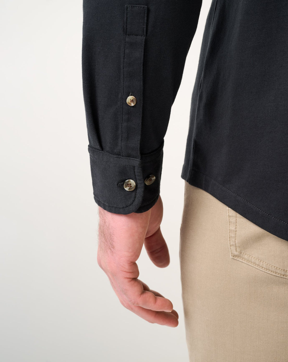 TravisMathew | Comfortknit TM Social Club Button-Up - Black