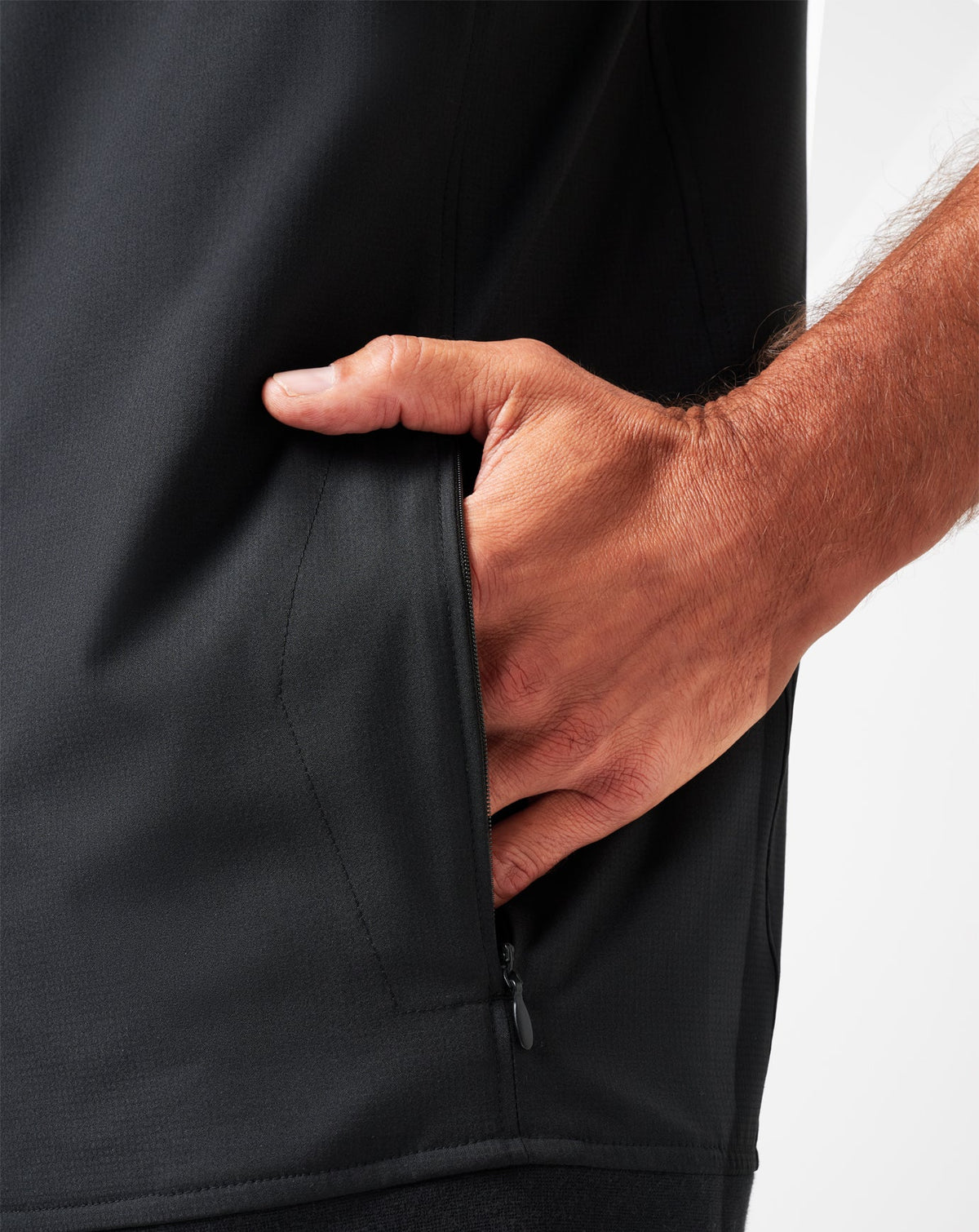 TravisMathew | Wanderlust Vest - Black