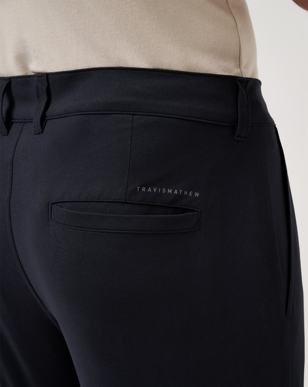 TravisMathew | Tech Knit Short 9In - Black