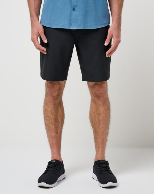TravisMathew | Call An Audible Short 9In - Black
