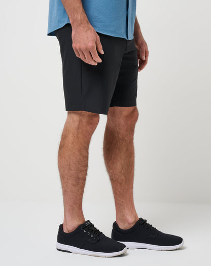 TravisMathew | Call An Audible Short 9In - Black