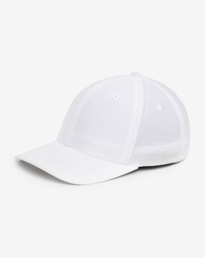 TravisMathew | Nassau Fitted Hat - White
