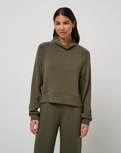 TravisMathew | Skyloft Soft Funnel Neck - Grape Leaf