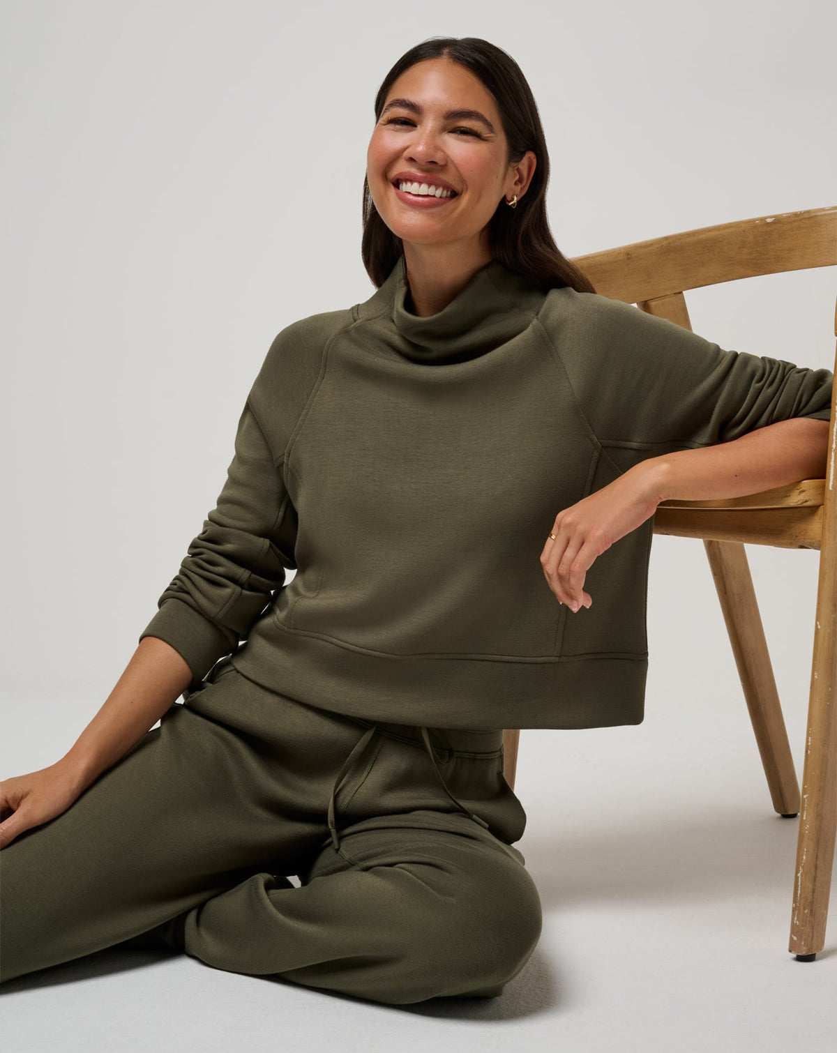 TravisMathew | Skyloft Soft Funnel Neck - Grape Leaf