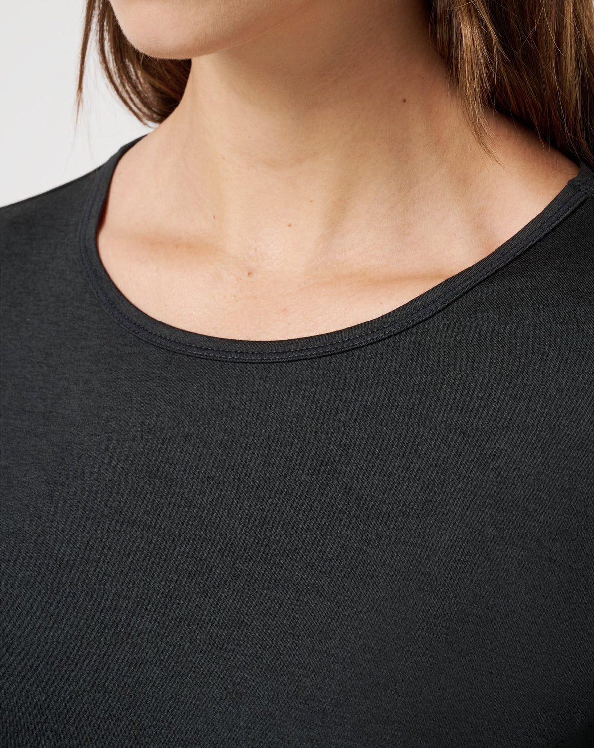 TravisMathew | Skyloft Light Celestia Top - Heather Black