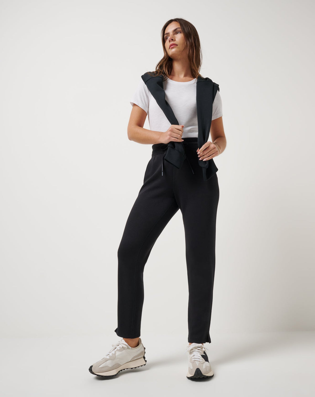 TravisMathew | Skyloft Soft Ankle Pant - Black