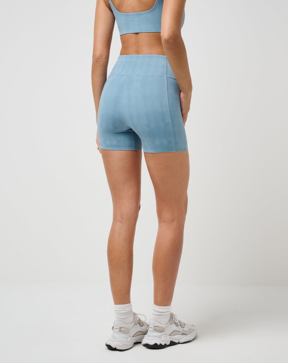 TravisMathew | Moveknit Bonded Short - Smoke Blue Multi